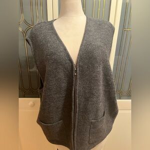 Croft & Barrow 100% Wool Plus Size Sweater Vest. Never worn.